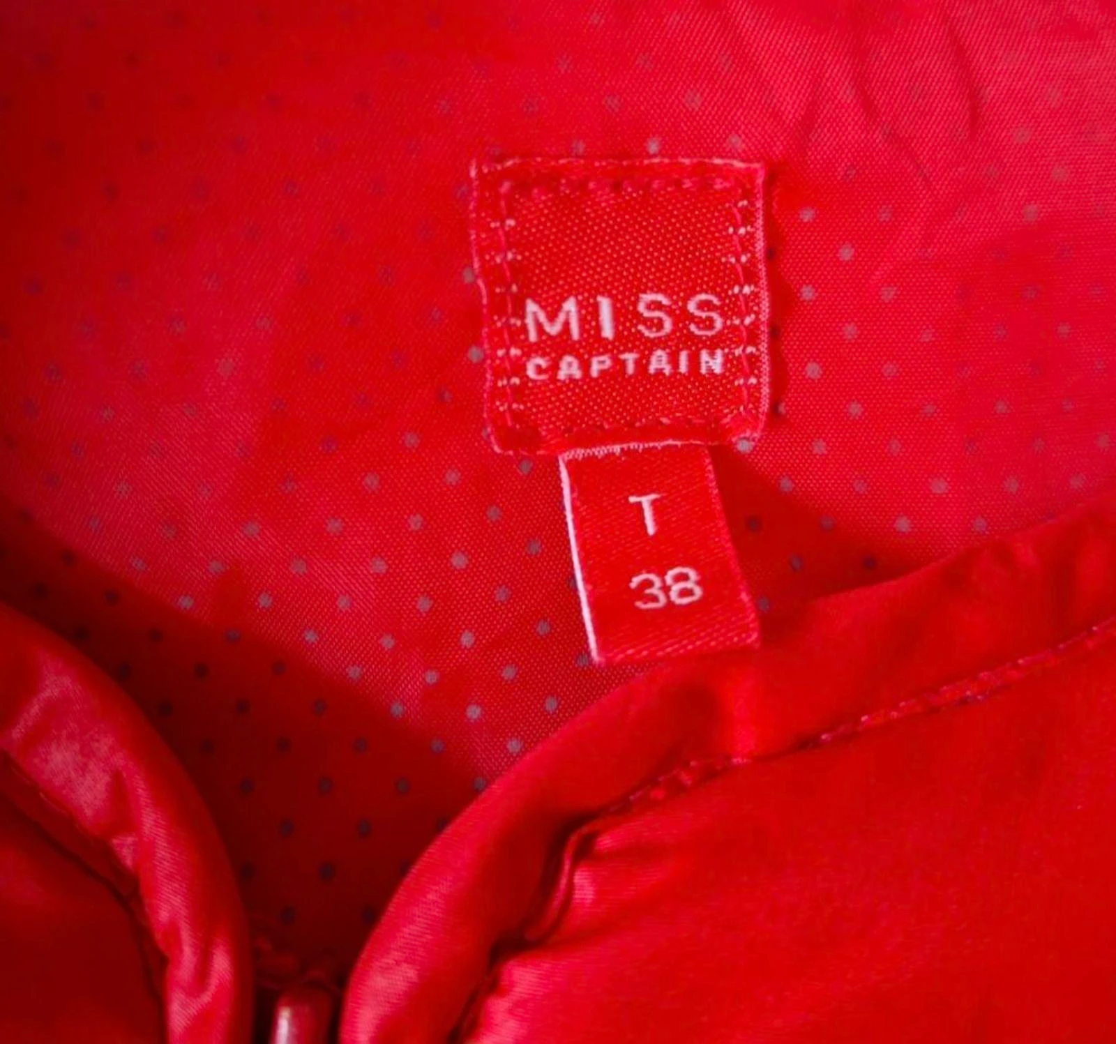 Abrigo Miss captain – photo 3